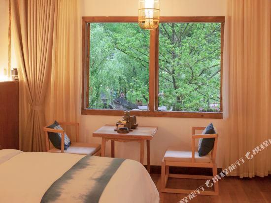 Чжанцзяцзе: Longshe Boutique Hostel