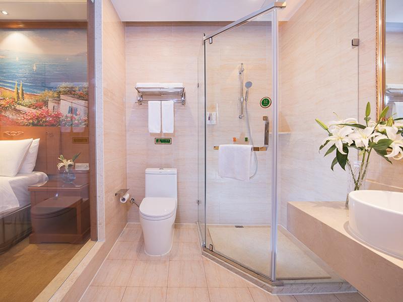 Тайчжоу: Vienna Hotel Zhejiang Taizhou Luqiao Passenger Center