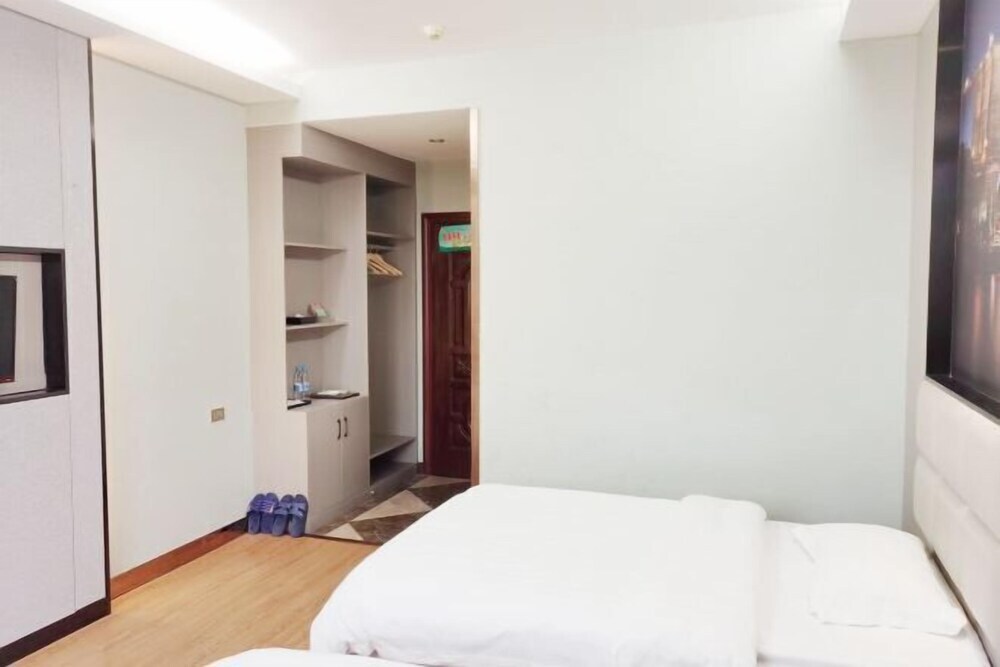 Гуйлинь: 7 Tian Ge Business Hotel