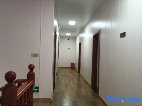 Нинбо: Yuyao wangshanju Inn