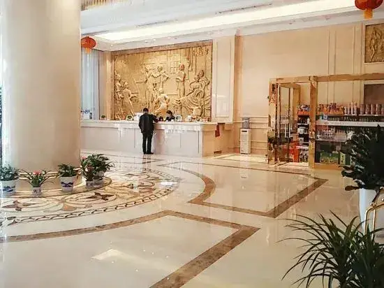 Vienna Hotel — фото 1