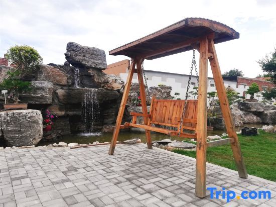 Пекин: Beijing Badaling Lipao Gardening Town B&B Resort
