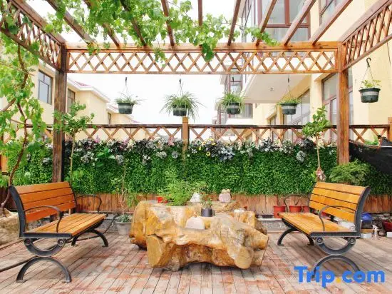 Пекин: Beijing Badaling Lipao Gardening Town B&B Resort