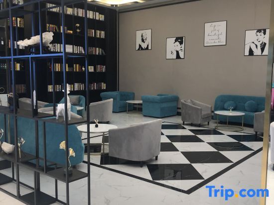 Линьи: Xi'an Hotel (Weinan Bus Station)