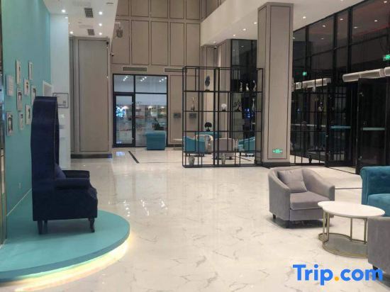 Линьи: Xi'an Hotel (Weinan Bus Station)