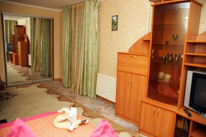 Усинск: Apartment Molodezhnaya