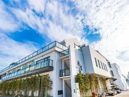 Чжоушань: Wave inn Baisha