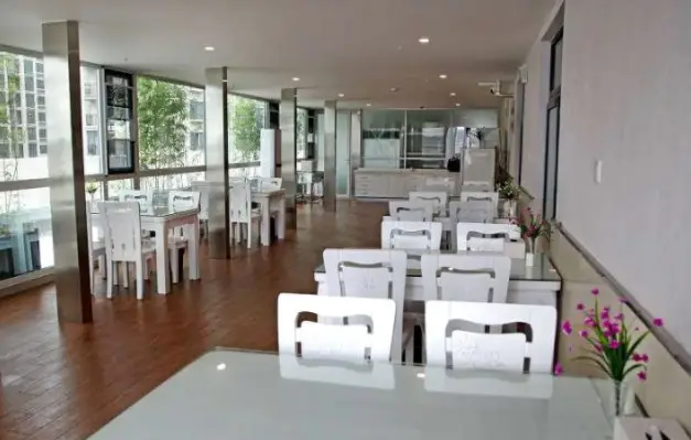 Сучжоу: Lingbi Otak Holiday Inn