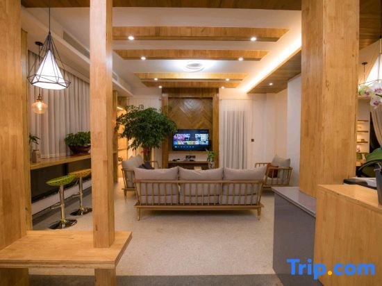 Хучжоу: Anji Lanshe Homestay (Zhongnan Baicaoyuan Yuan Anji Natural Museum Branch)