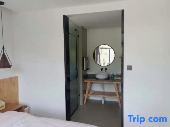 Хучжоу: Anji Lanshe Homestay (Zhongnan Baicaoyuan Yuan Anji Natural Museum Branch)