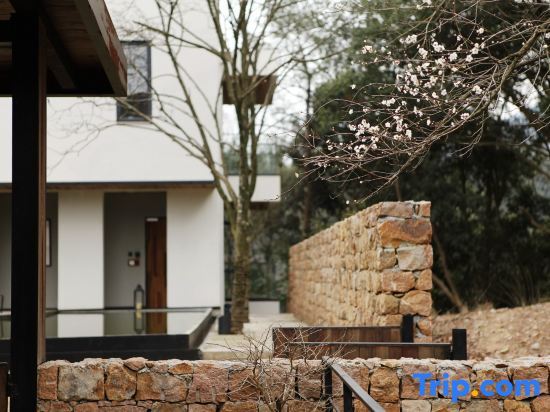 Ханчжоу: Qiandai Shanju Holiday Hotel (Jingshan)