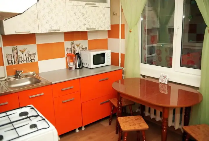 Усинск: Apartmenty Komsomolskoi