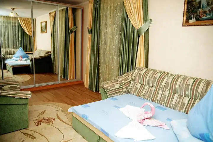 Усинск: Apartmenty Komsomolskoi