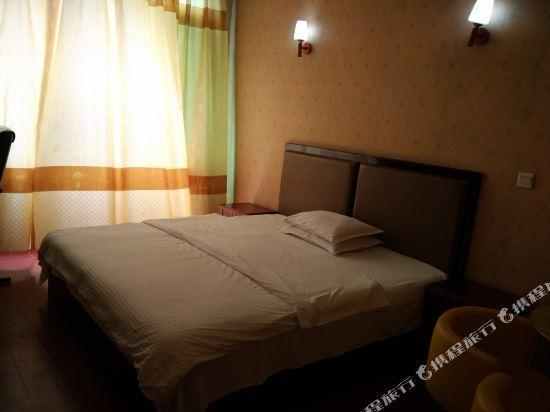 Чэнду: Xinfacha Hostel