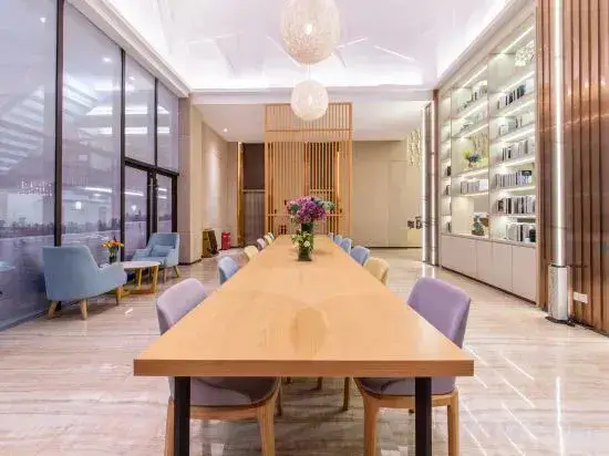 Чжанцзяцзе: Zhangjiajie Country Garden Zijinhuashe Hotel