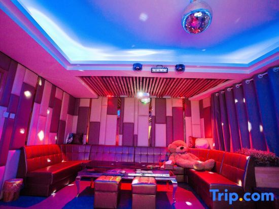 Пекин: Yishan Yishe Courtyard Family Vacation Villa Shansu (Huairou Scenic Area)