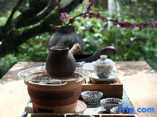 Чэнду: Minshuku Forest Hot Spring Guest House