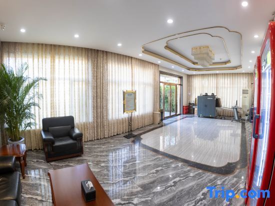 Пекин: Beijing Xinjiang Plaza Yingbin Building