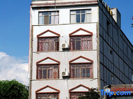 Синъи: Xingyi Qingyou Homestay