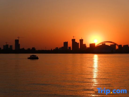 Лиаоченг: Blue  Horizon   Jun  Hua   Hotel