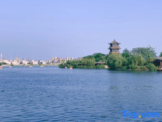 Лиаоченг: Blue  Horizon   Jun  Hua   Hotel