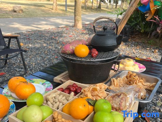 Гуанчжоу: Haotianjing Tangquan Homrstay