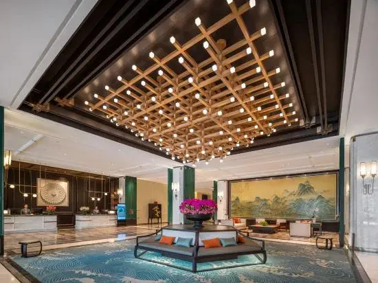 Цзюцзян: Grand New Century Hotel Jiujiang Lianxi