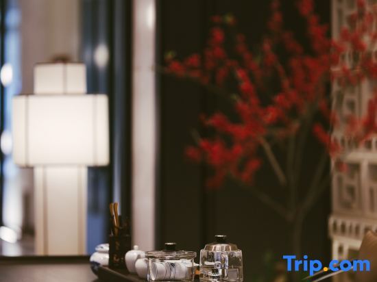 Цзюцзян: Grand New Century Hotel Jiujiang Lianxi