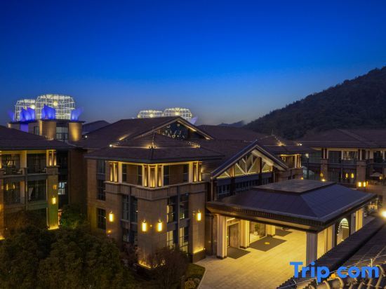 Цзюцзян: Grand New Century Hotel Jiujiang Lianxi