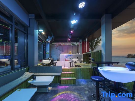 Санья: Xiaolu Chenke Seaview Surfing Homestay (Sanya Wuzhizhou Island Houhai Branch)