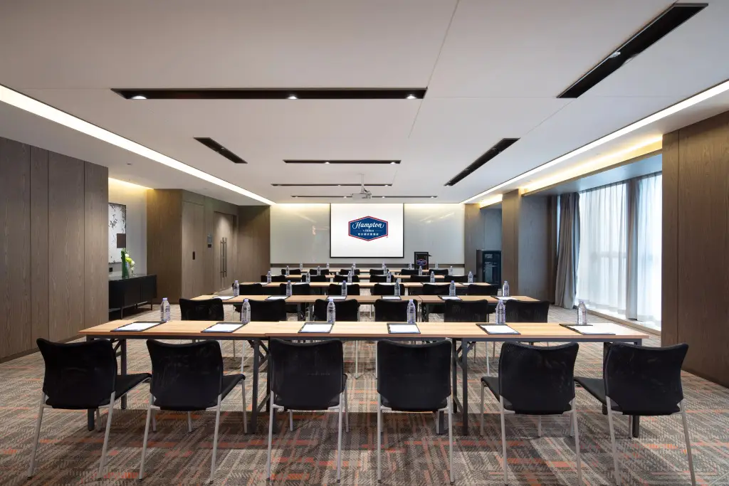 Тяньцзинь: Hampton by Hilton Tianjin Railway Station