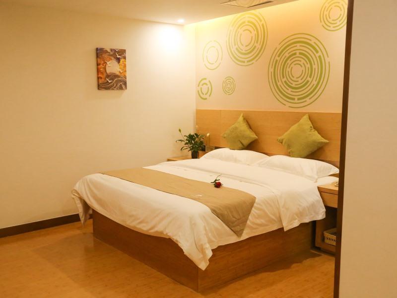 Нанкин: GreenTree Inn Nanjing Pukou District Qiaolin Express Hotel