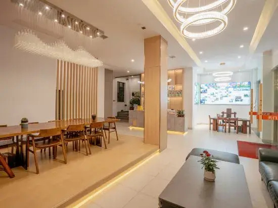 Чжанцзяцзе: Tianmen Zhilian Homestay (Zhangjiajie West Railway Station)