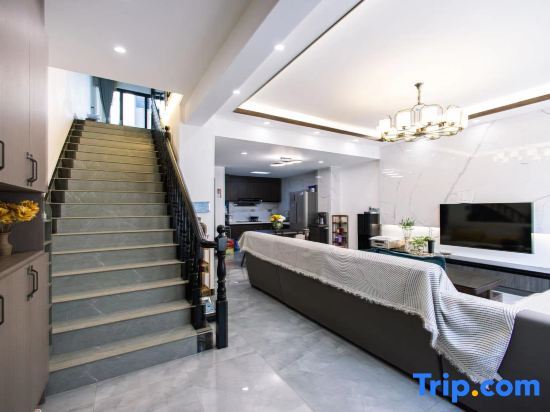 Дали: Dali Cangle Homestay Guanshan Lanyue Garden Holiday Villa