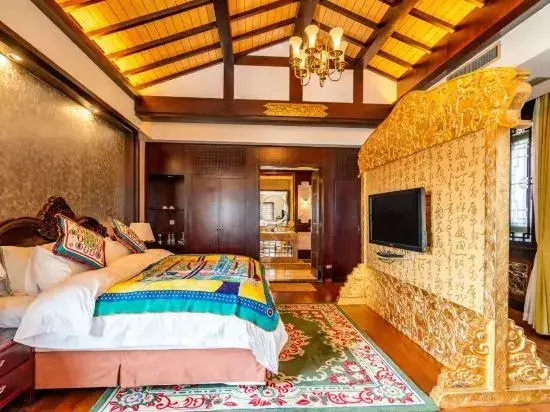 Дали: Heqing Cunshi Manor · YouRan Residence