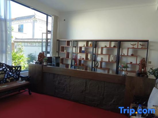 Дали: Dali Panxi S wan Zimengyuan Homestay