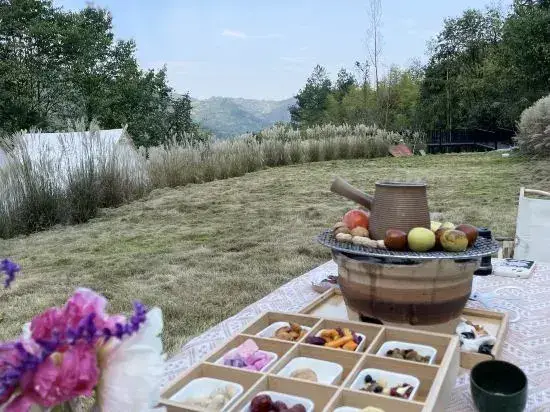 Чжанцзяцзе: Mountain House Bamboo B&B