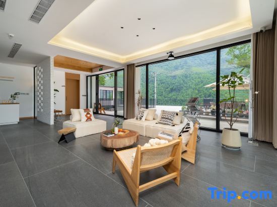 Хучжоу: Shiqiyi No.10 Yunye Wangshan Villa Hotel (Anji Shenxi Canyon Drifting Branch)