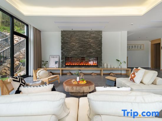 Хучжоу: Shiqiyi No.10 Yunye Wangshan Villa Hotel (Anji Shenxi Canyon Drifting Branch)
