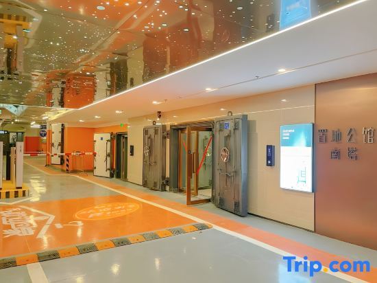 Шаньтоу: Fengyu Shiguang Apartment (East Coast Vientiane Hui)