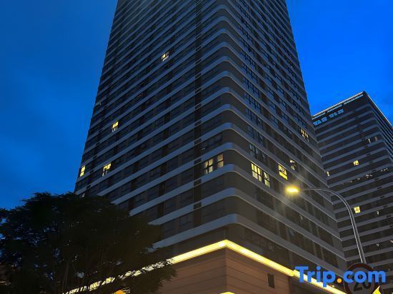 Шаньтоу: Fengyu Shiguang Apartment (East Coast Vientiane Hui)