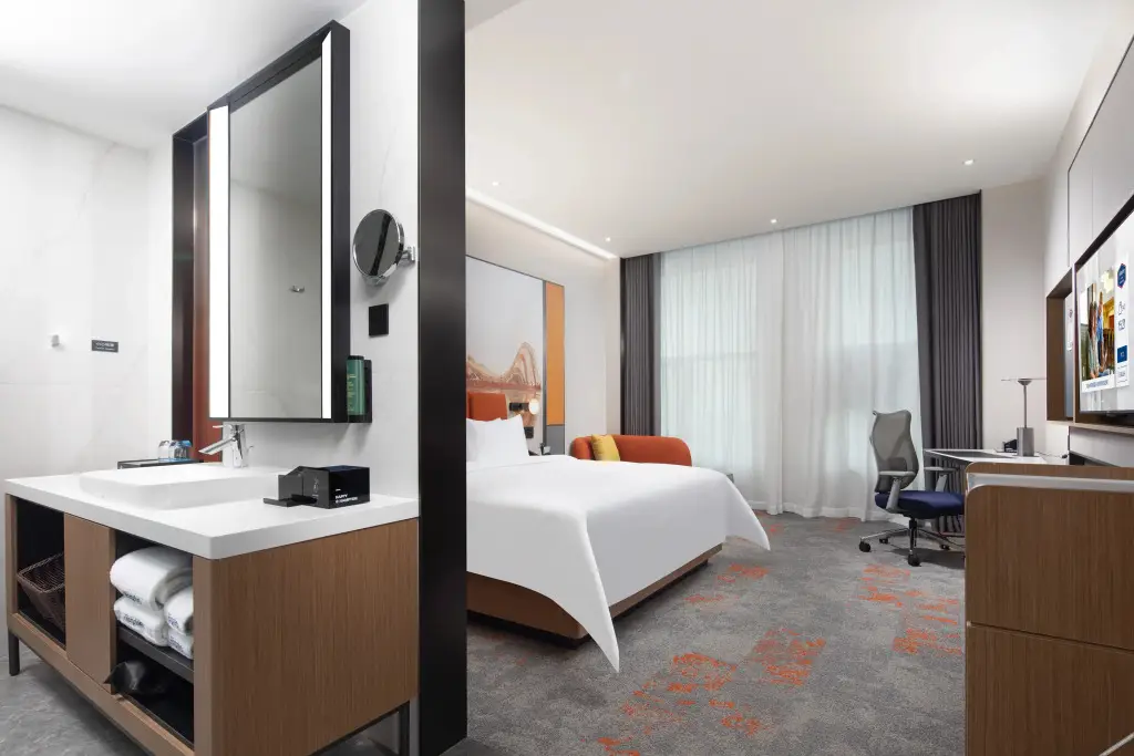 Hampton by Hilton Wuhan OVCEC — фото 1