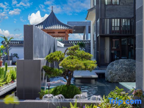 Dali Mountain Sea Cloud Residence Sea View Resort Hotel — фото 1