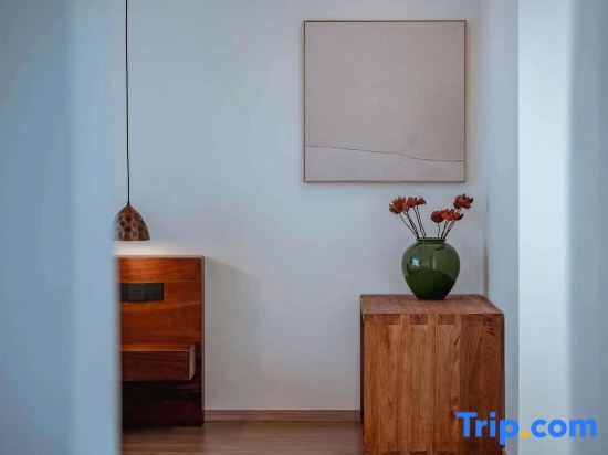 Дали: Dali Zhe 1995. Villa Designer Homestay (Erhai Caicun Branch)