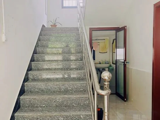 Цзиань: Jinggangshan Ciping Jinhonghua Homestay