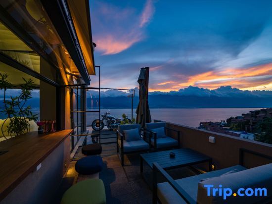 Дали: Sky Cloud | Lotu Meisu Holiday Villa Cliff Seaview Holiday Homestay (Dali Erhai Branch)