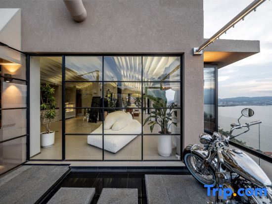 Дали: Sky Cloud | Lotu Meisu Holiday Villa Cliff Seaview Holiday Homestay (Dali Erhai Branch)