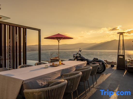 Дали: Sky Cloud | Lotu Meisu Holiday Villa Cliff Seaview Holiday Homestay (Dali Erhai Branch)