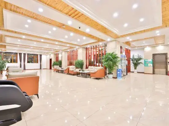 Хуньчунь: Hunchun Wanghong Building Film and Television Homestay