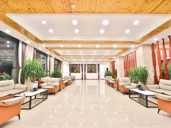 Хуньчунь: Hunchun Wanghong Building Film and Television Homestay